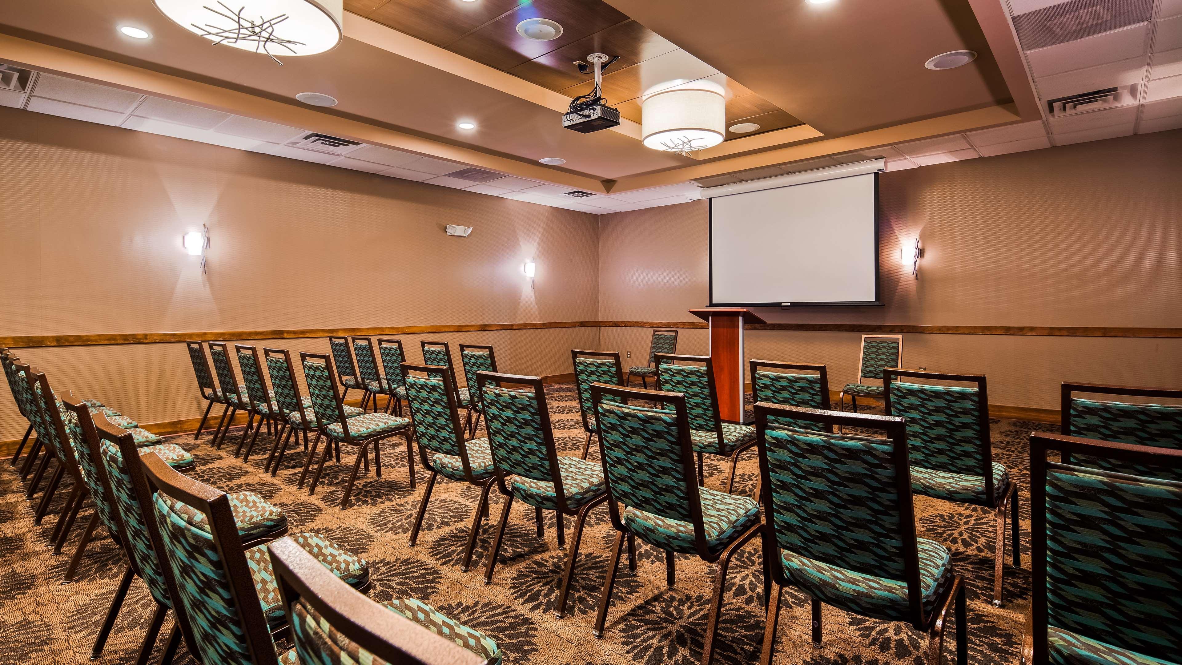 Best Western Newport Inn Εξωτερικό φωτογραφία