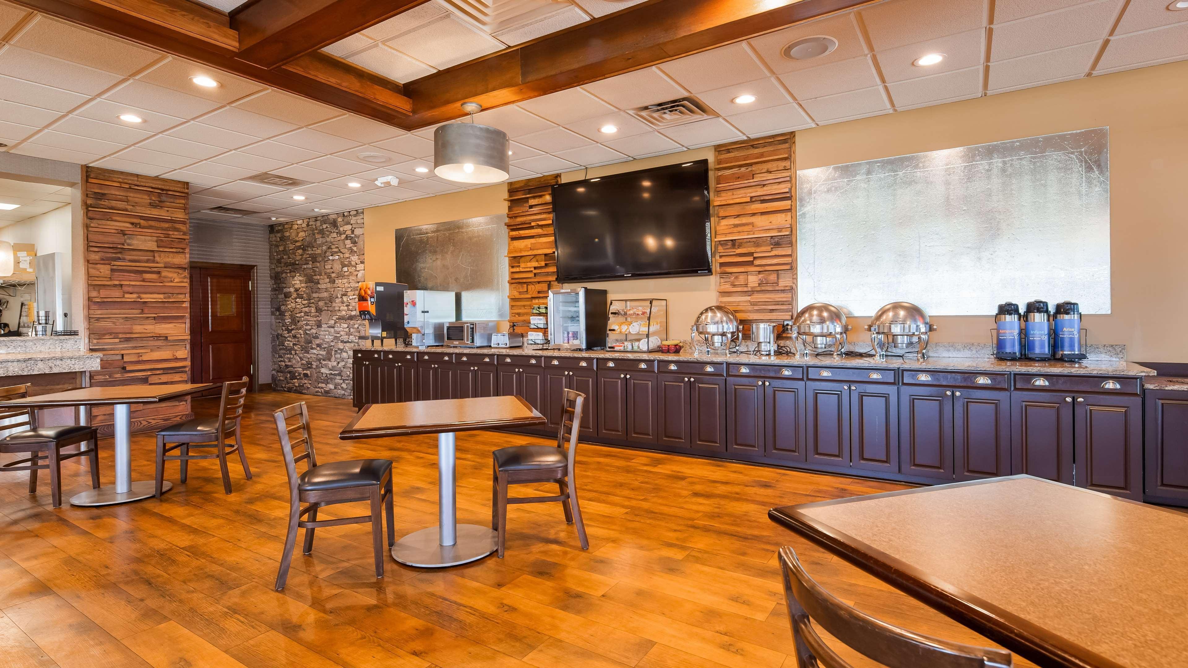 Best Western Newport Inn Εξωτερικό φωτογραφία