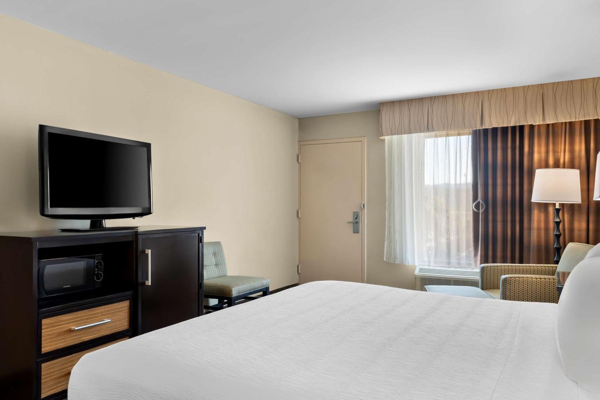 Best Western Newport Inn Εξωτερικό φωτογραφία